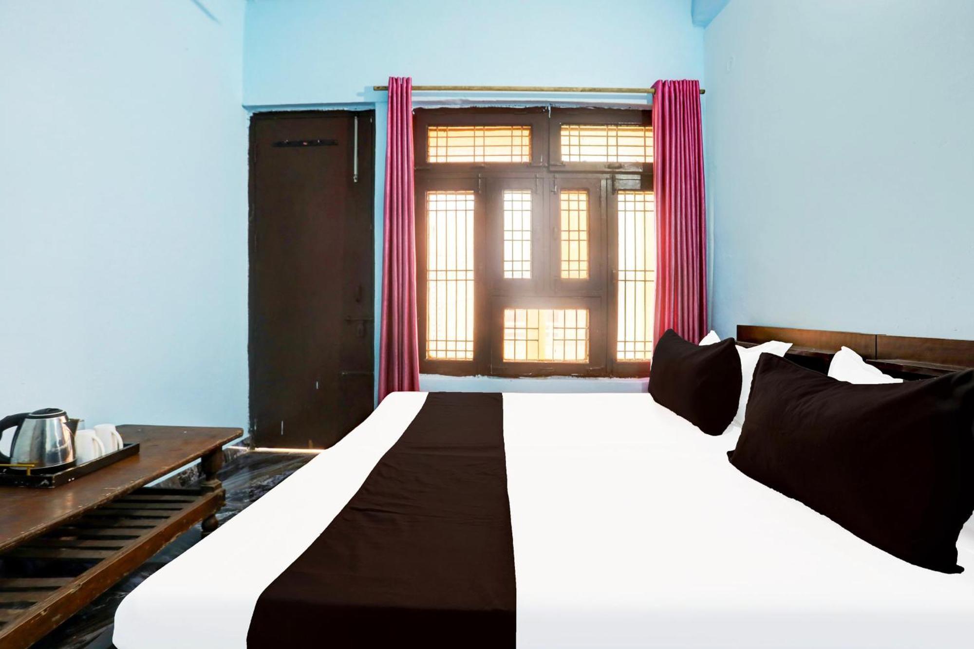 Spot On New Diamond Guest House Rudrapur Ngoại thất bức ảnh