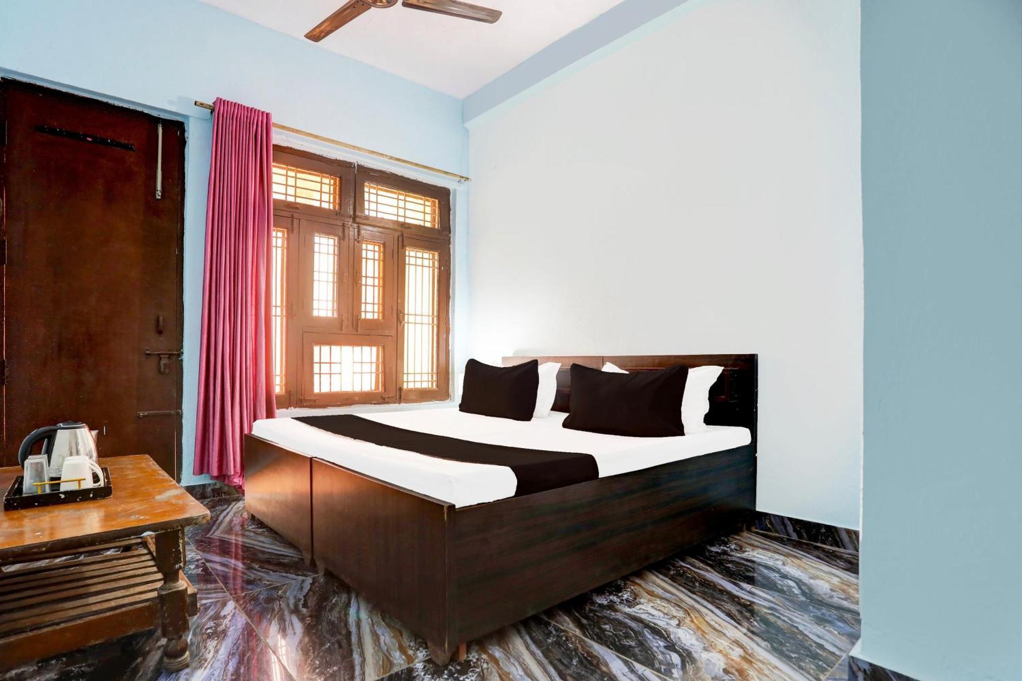Spot On New Diamond Guest House Rudrapur Ngoại thất bức ảnh